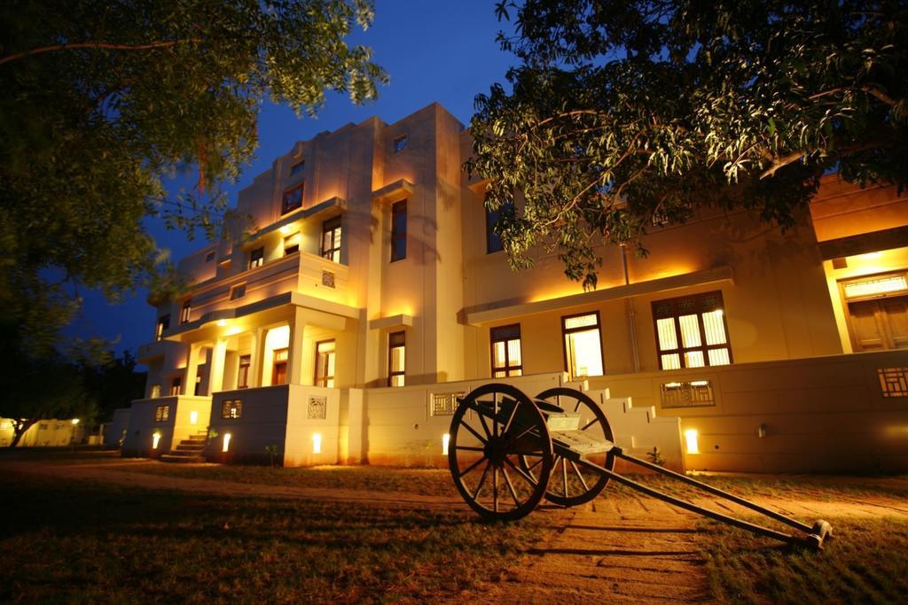 Visalam Chettinad Palace - A Cgh Earth Experience Kānādukāttān Eksteriør billede