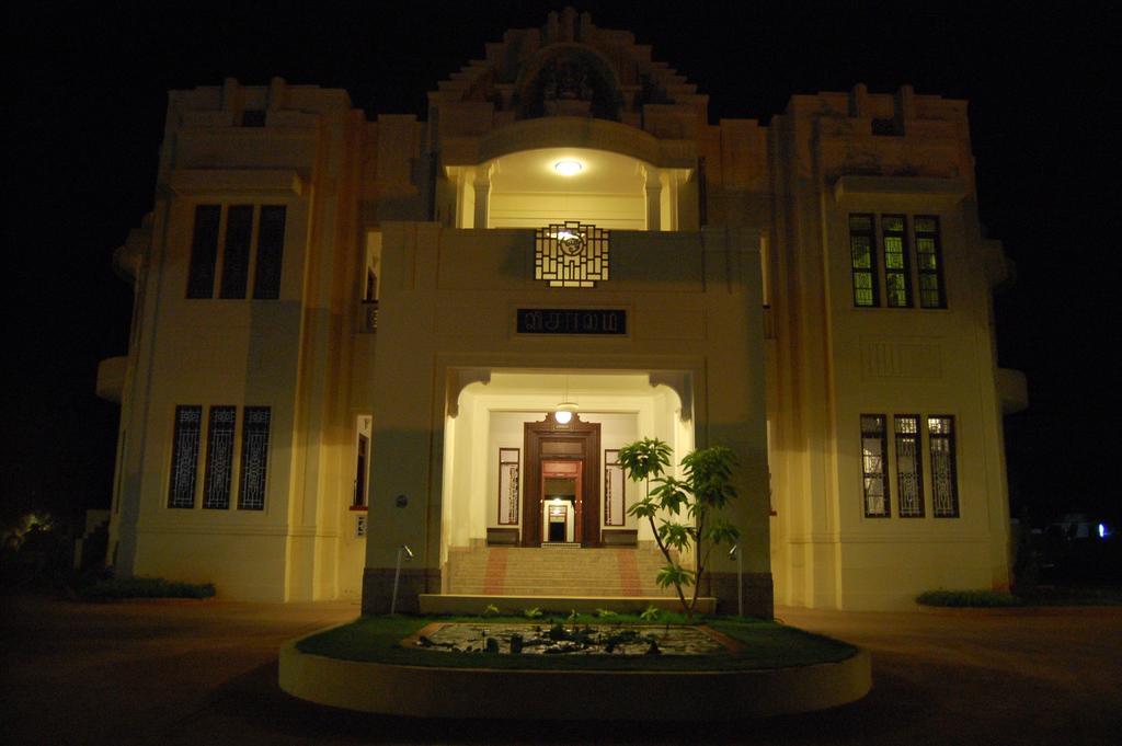 Visalam Chettinad Palace - A Cgh Earth Experience Kānādukāttān Eksteriør billede