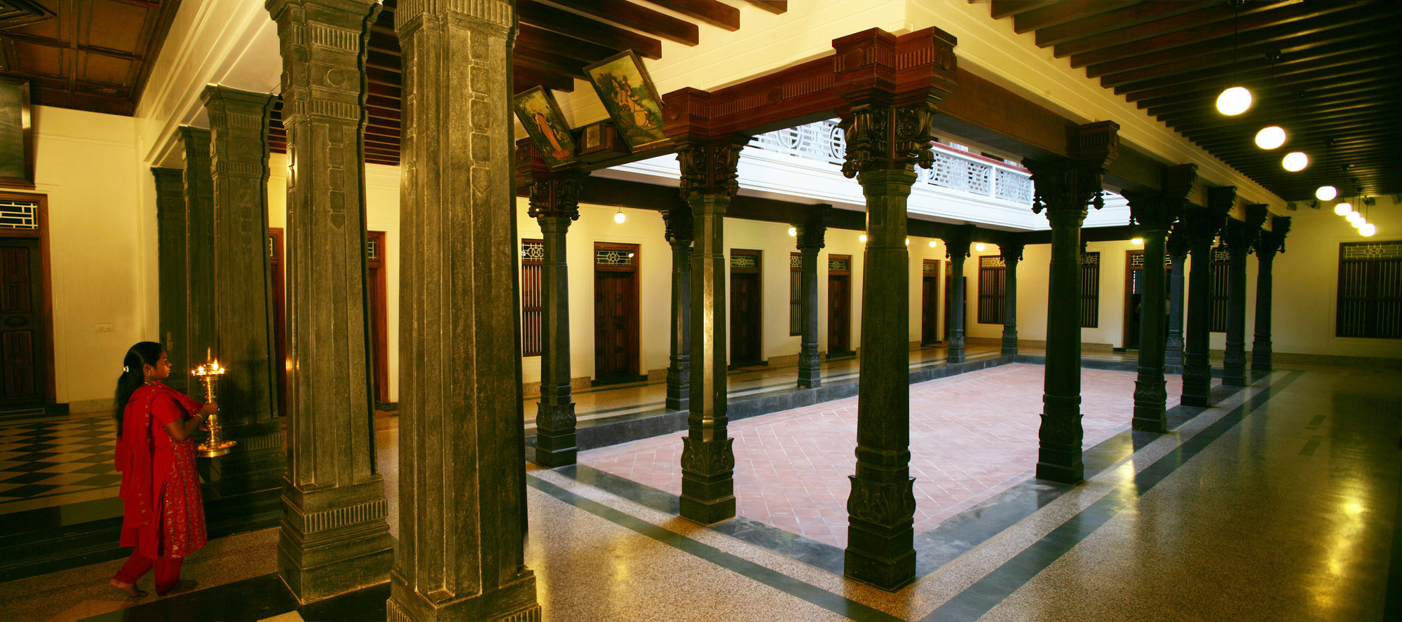 Visalam Chettinad Palace - A Cgh Earth Experience Kānādukāttān Eksteriør billede